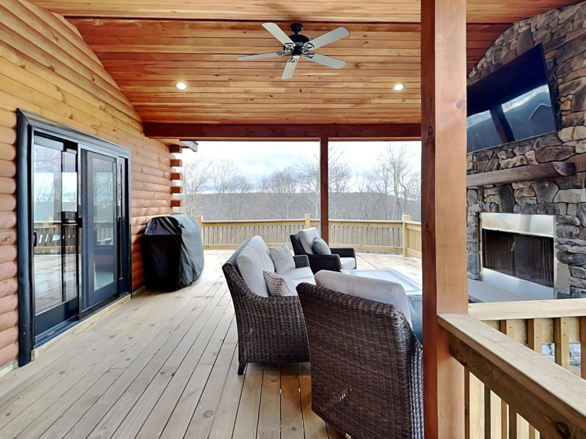 Mama Bear Lodge McHenry Exterior photo